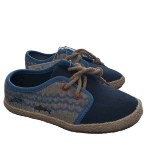Cat & Jack Boys Sz 10 Shark Blue Lace